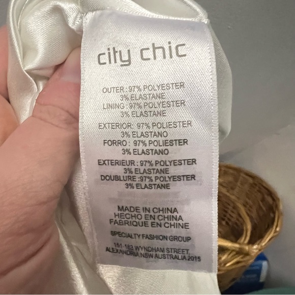 City Chic Women’s 18 Plus Rockabilly  Fruit Salad Dress SPRING 2024 - Picture 10 of 10